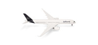 Herpa Wings	Lufthansa Airbus A350-900 – D-AIXT “Leipzig”